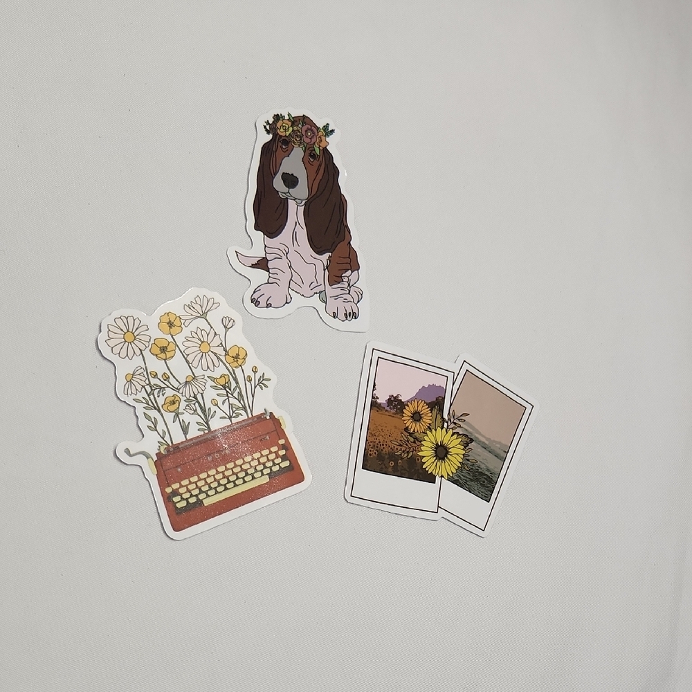 Set of 3 Aesthetic Stickers – Dog, Typewriter, Polaroids